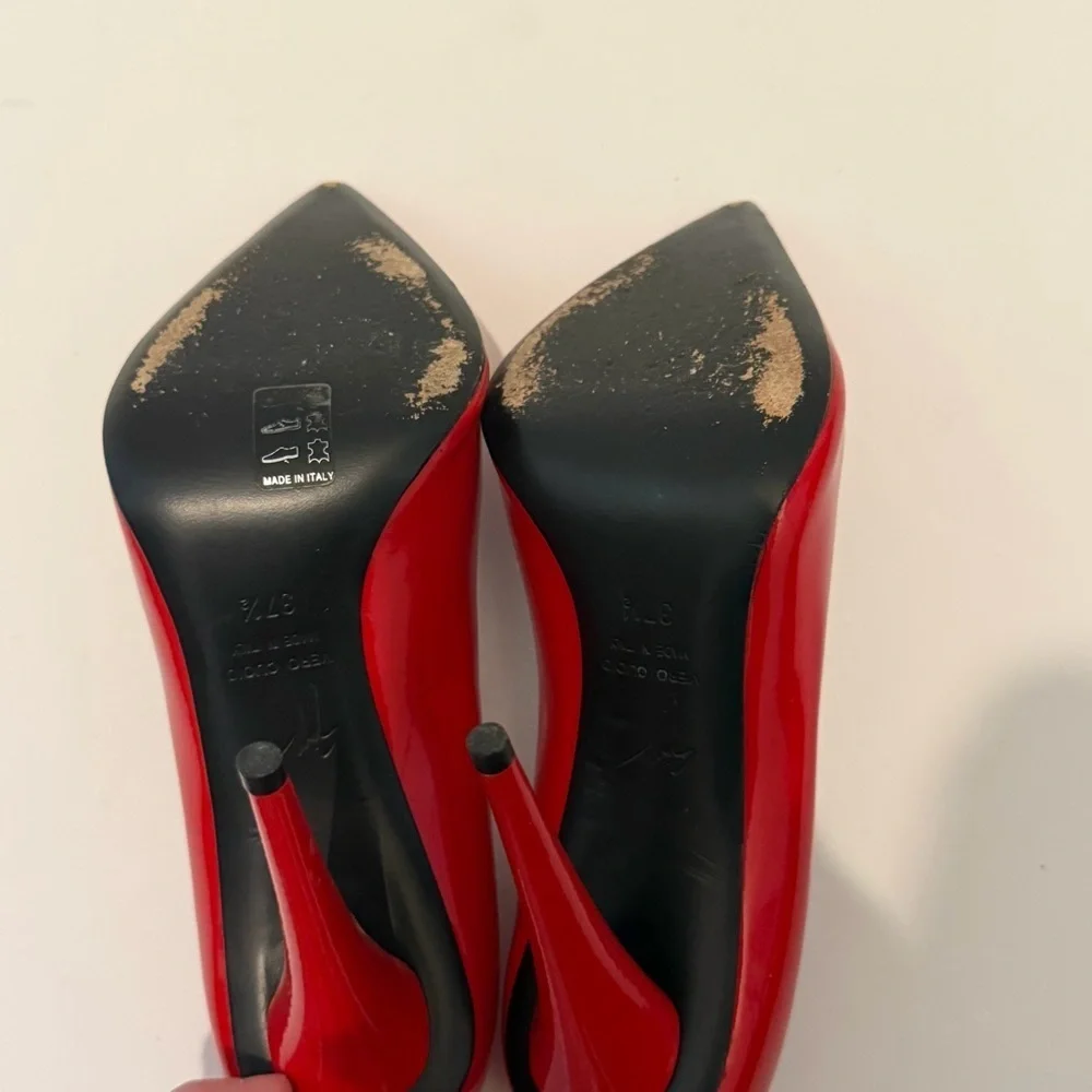 Giuseppe Zanotti Red Patent Leather Pointed-Toe Pumps Heels EU 37.5 US 7.5